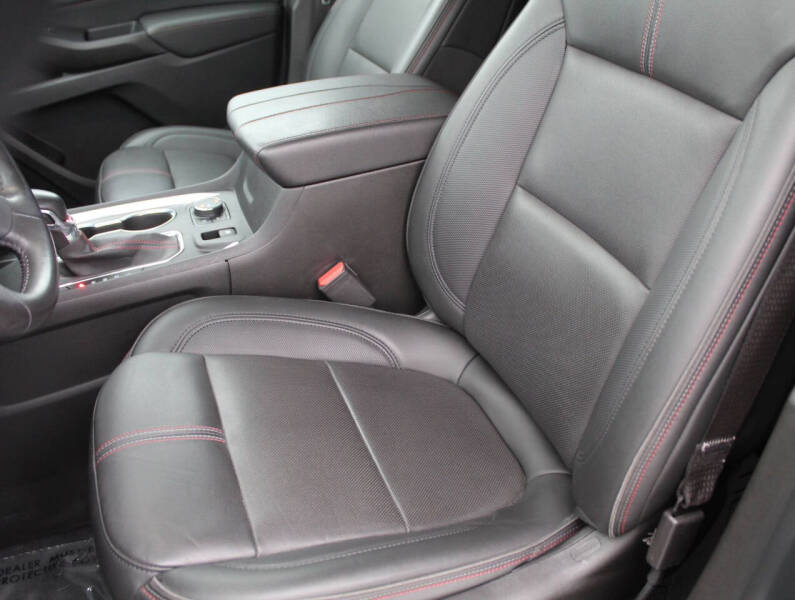 2022 Chevrolet Traverse RS