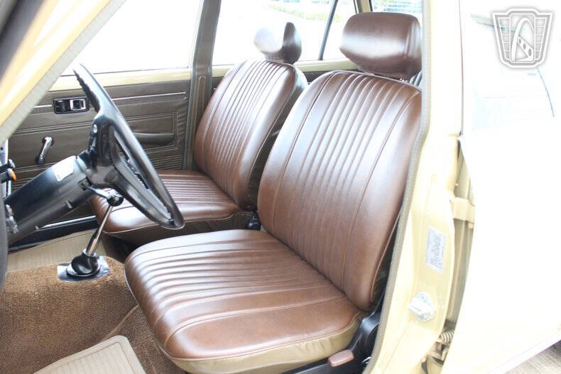 1973 Toyota Corona