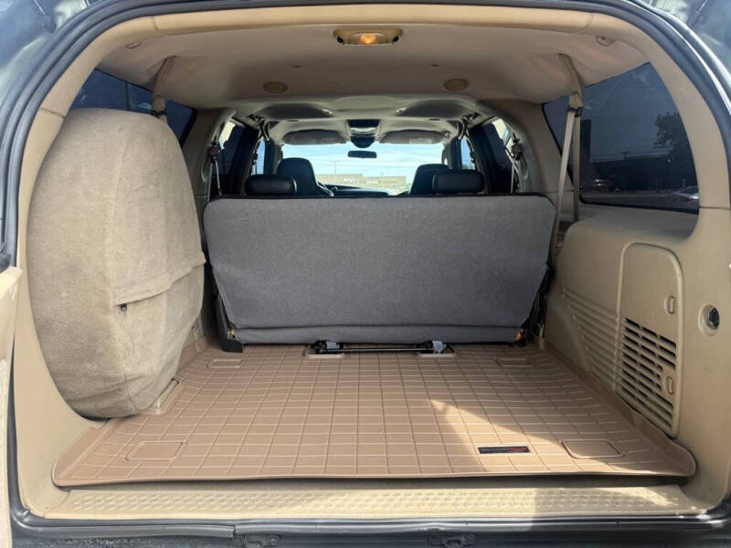 2005 Ford Excursion Eddie Bauer