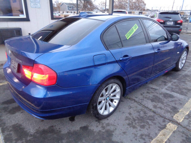2011 BMW 3 Series 328i