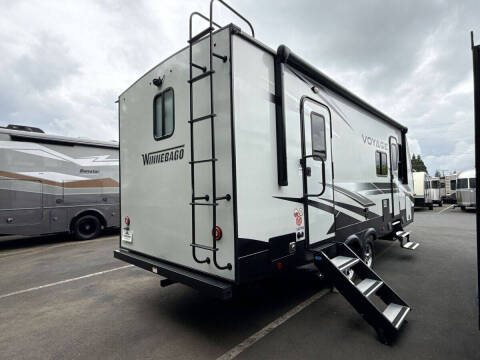 2021 Winnebago Voyage