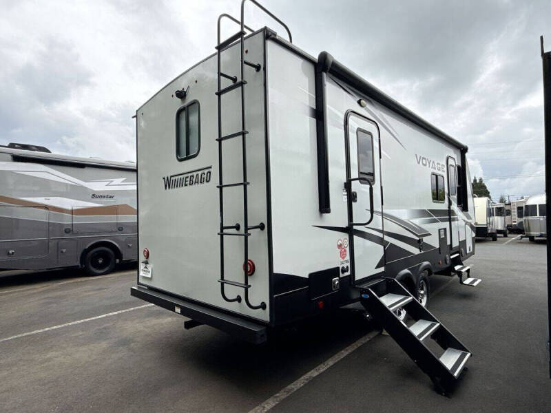 2021 Winnebago Voyage