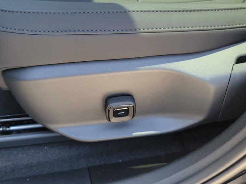 2026 Volvo EX30 Plus