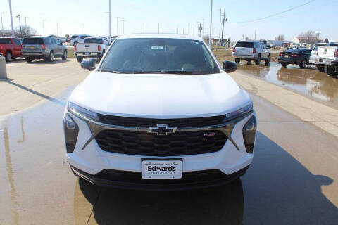 2025 Chevrolet Trax RS