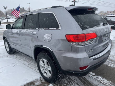 2017 Jeep Grand Cherokee Laredo