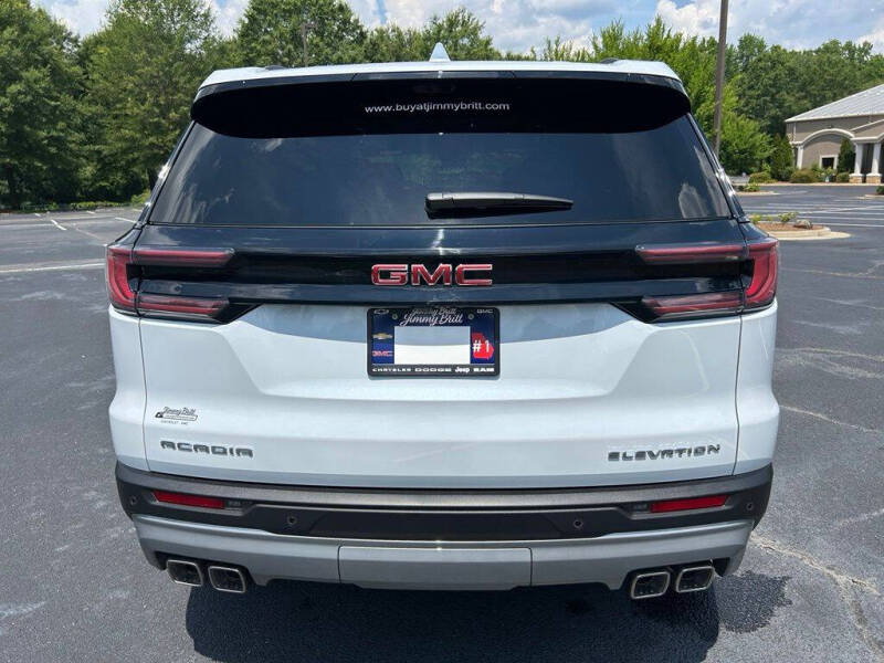 2026 GMC Acadia Elevation