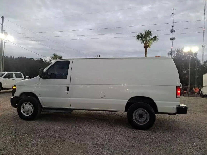 2014 Ford E-Series E-350 SD