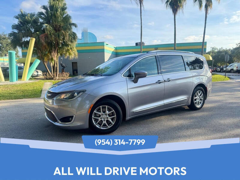 2020 Chrysler Pacifica Touring L