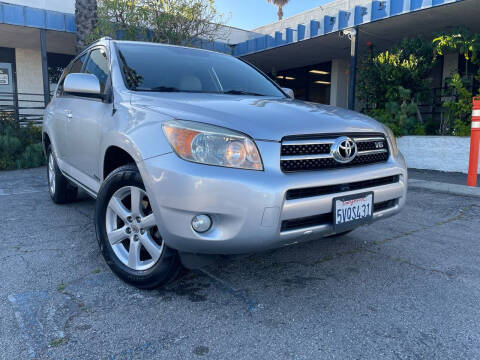 2006 Toyota RAV4 for sale at Galaxy of Cars in North Hills CA