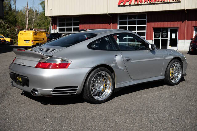 2003 Porsche 911 GT2