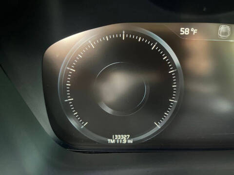 2018 Volvo XC60 T5 Momentum