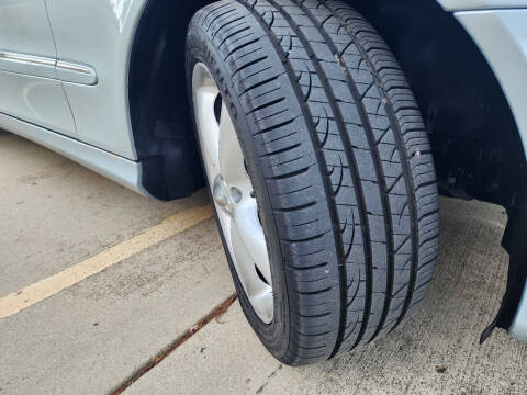 2005 Mercedes-Benz CLK CLK 320