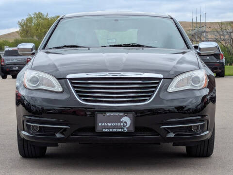 2013 Chrysler 200 Limited