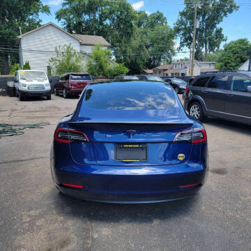 2019 Tesla Model 3 Standard Range