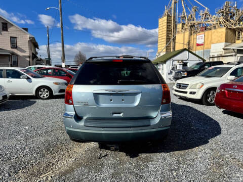 2005 Chrysler Pacifica Touring