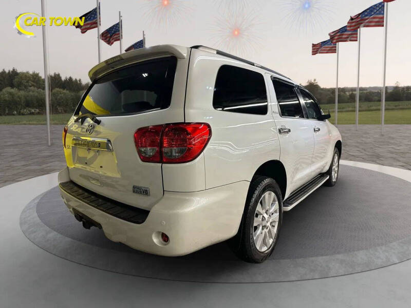 2017 Toyota Sequoia Platinum