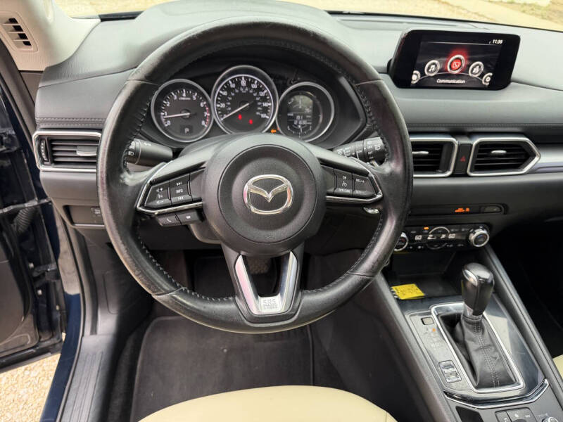 2017 Mazda CX-5 Touring - Photo 12
