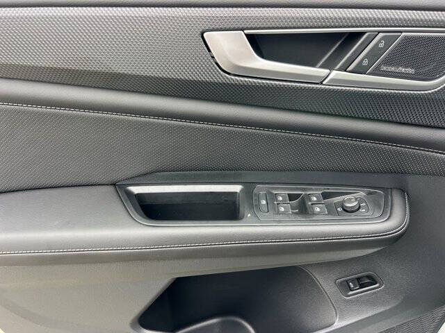 2026 Volkswagen Atlas Cross Sport SEL Premium R-Line 4Motion