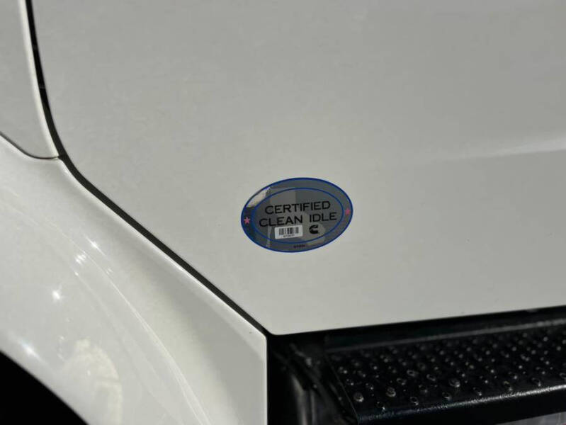 2018 Freightliner M2 106