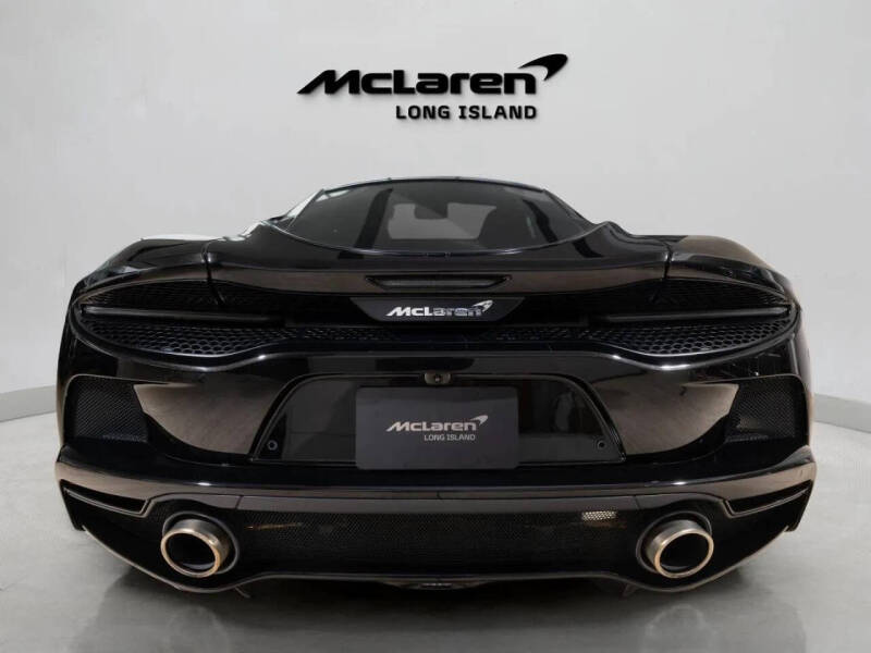 2023 McLaren GT