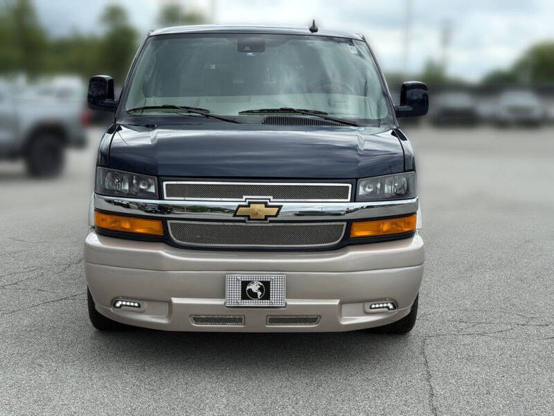 2025 Chevrolet Express 2500