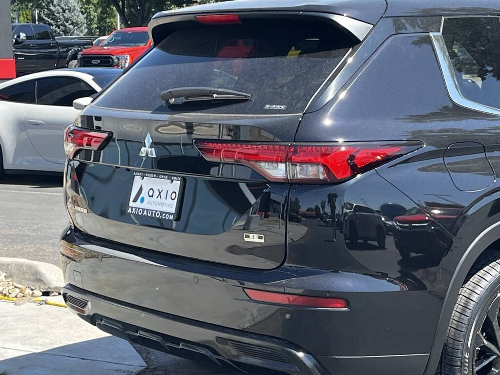 2024 Mitsubishi Outlander for sale at Axio Auto Boise in Boise, ID