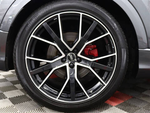 2019 Audi Q8 quattro Prestige 55 TFSI