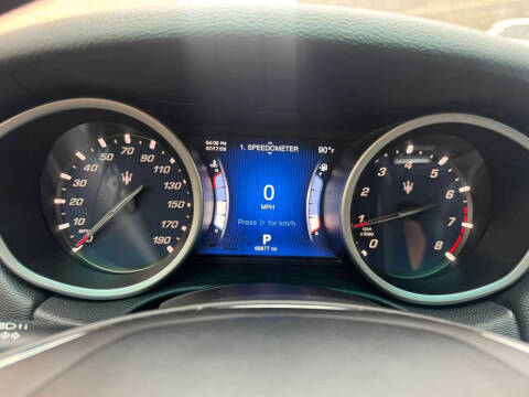 2015 Maserati Ghibli