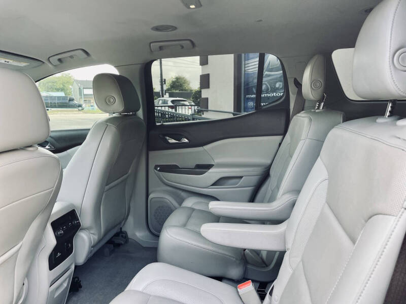 2017 GMC Acadia SLT-1