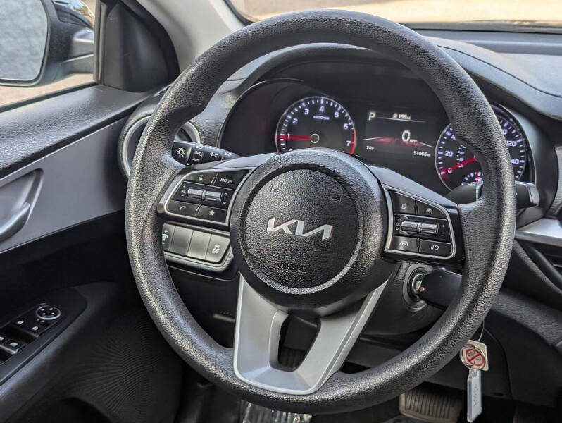 2023 Kia Forte LXS