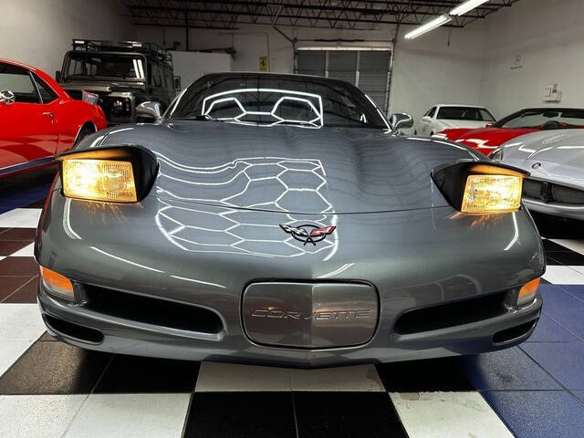 2004 Chevrolet Corvette