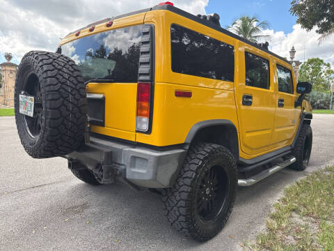 2004 HUMMER H2 Lux Series