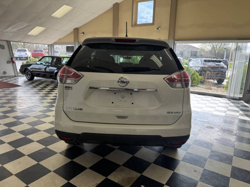2015 Nissan Rogue SV