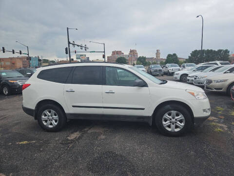 2012 Chevrolet Traverse LS