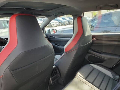 2022 Volkswagen Golf GTI SE