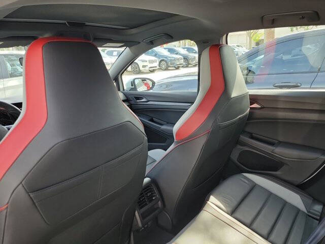 2022 Volkswagen Golf GTI SE