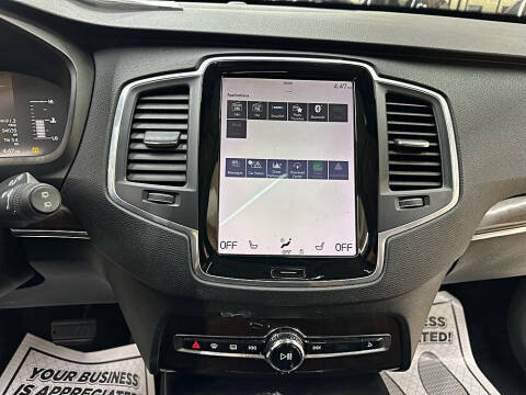 2019 Volvo XC90 T5 Momentum