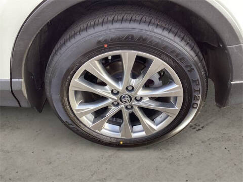 2017 Toyota RAV4 Hybrid Limited