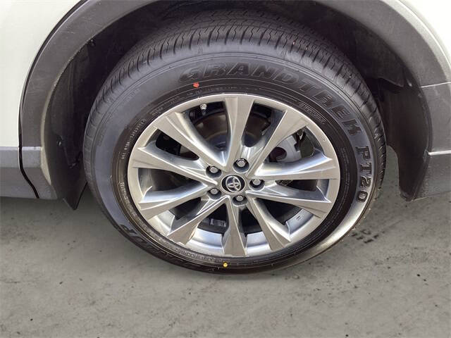 2017 Toyota RAV4 Hybrid Limited