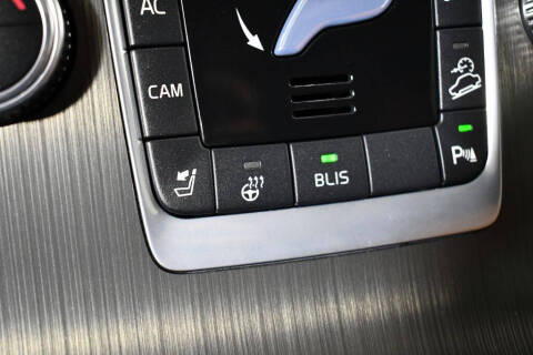 2015 Volvo V60 Cross Country T5