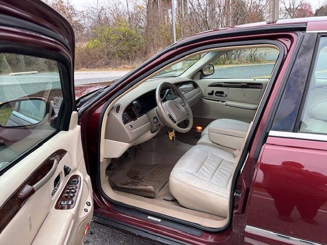 2000 Lincoln Town Car Executive