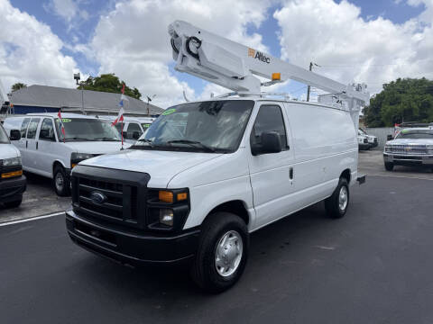 2011 Ford E-Series E-350 SD