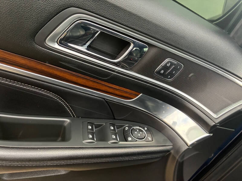 2017 Ford Explorer Limited