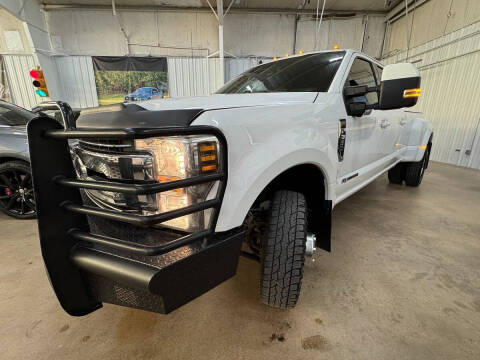 2019 Ford F-350 Super Duty Lariat