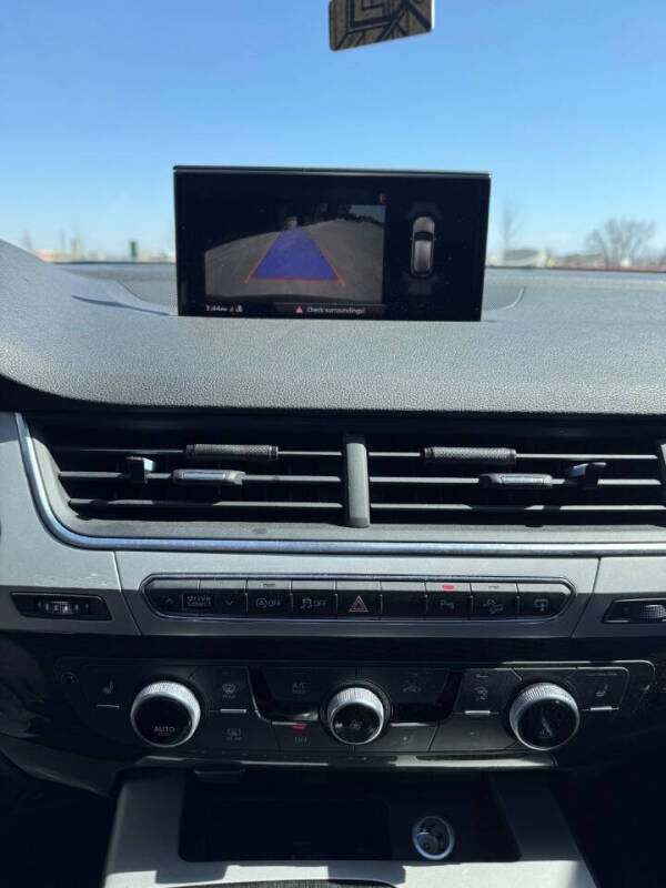 2017 Audi Q7 2.0T quattro Premium Plus
