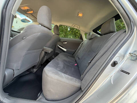 2011 Toyota Prius One