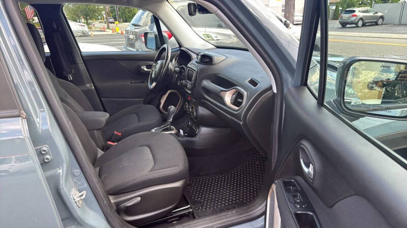 2017 Jeep Renegade Latitude