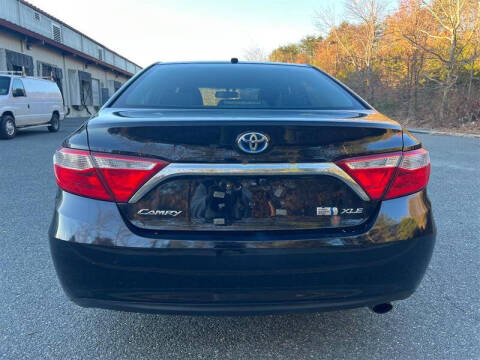 2015 Toyota Camry Hybrid
