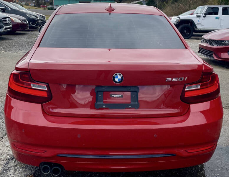 2016 BMW 2 Series 228i