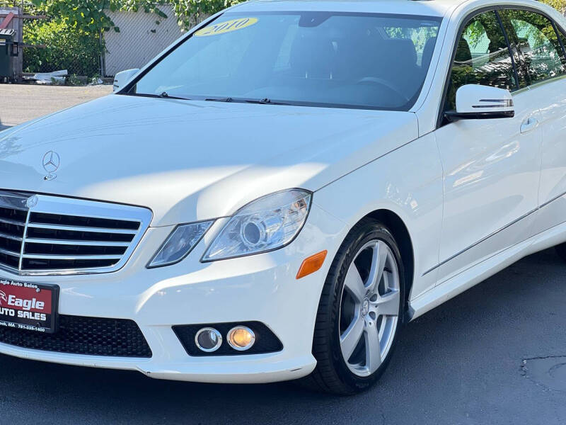 Used 2010 Mercedes-Benz E-Class E350 Luxury with VIN WDDHF8HB9AA137977 for sale in Holbrook, MA